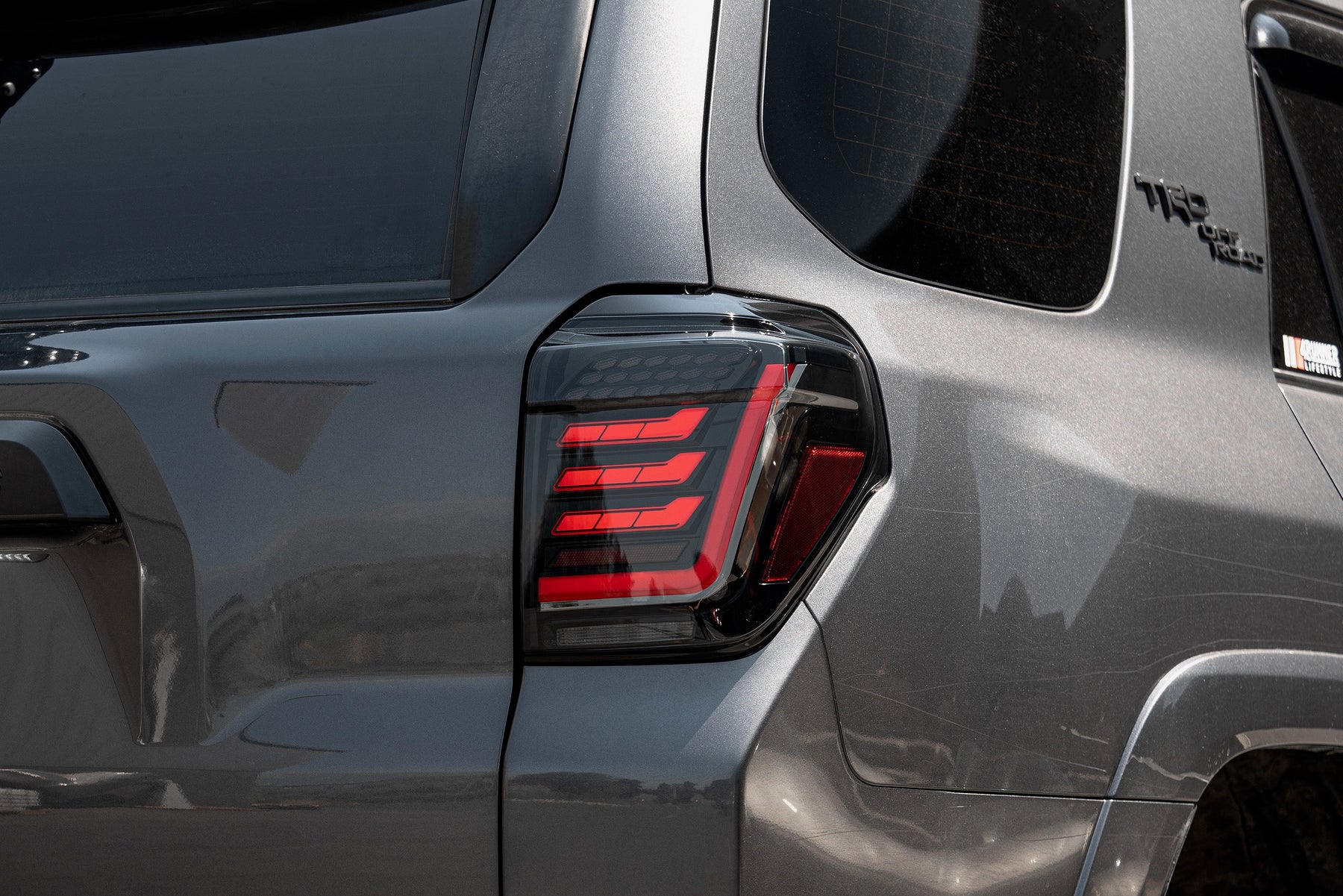 4Runner Lifestyle Rogue Tail Light - Install and Product Review